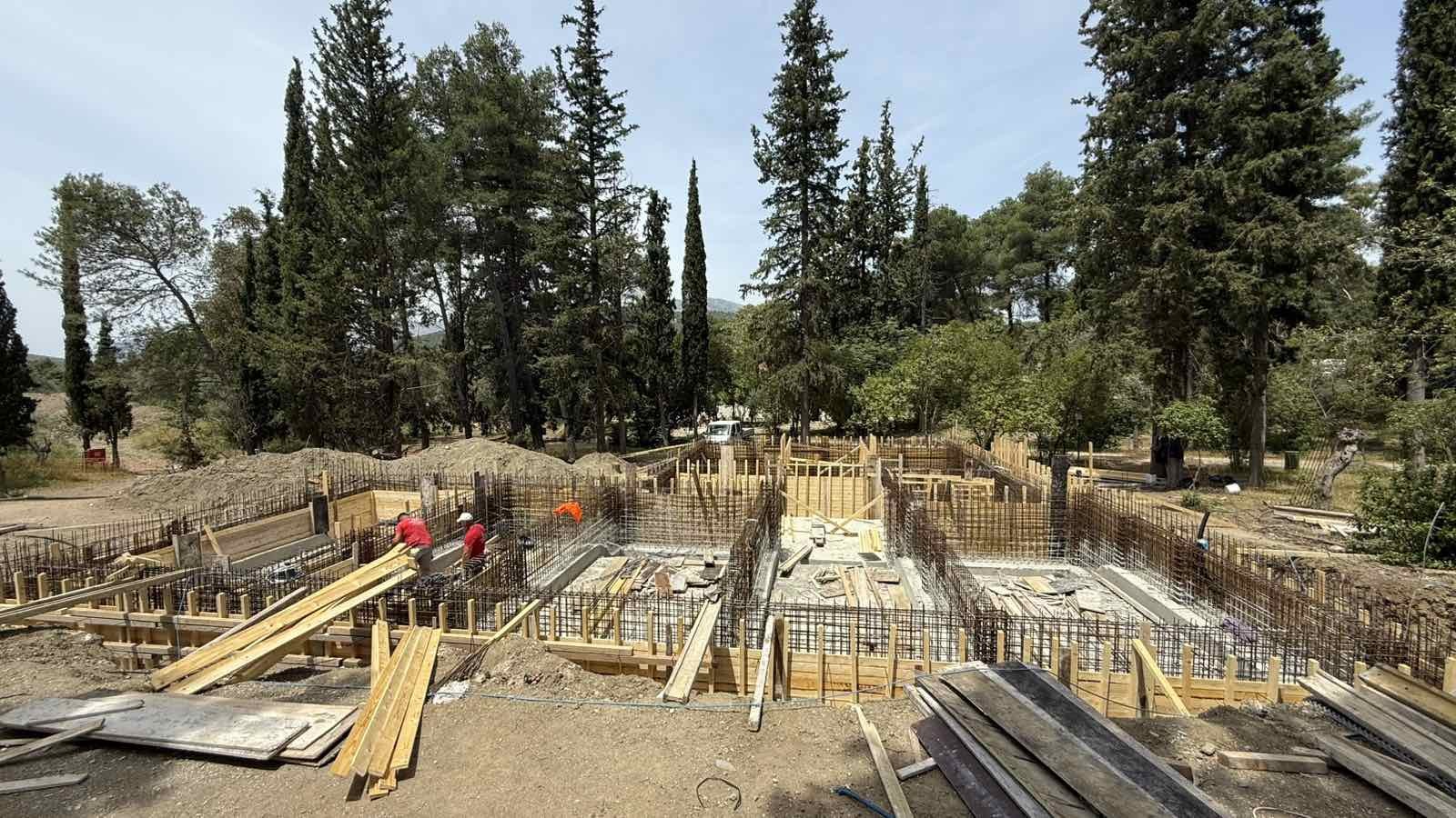 Επίδαυρος — Νέο Περίπτερο